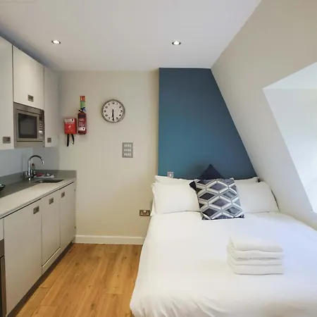 Harford House 22 - Hopewell Bristol